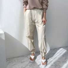 0cad8f3a8954418ce74239dacbc2579fdc947272de07a4d1c0ab57f3de7c.jpg