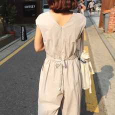 아기스모크점프슈트