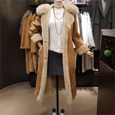시슬리 NC09 카멜후드무스탕 SALE38961
