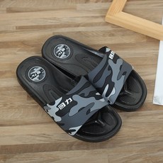 e5b24d948ed2ec2769cc8e4870c2122be9a6a2518d33b3c51f89c50b6bd0.jpg