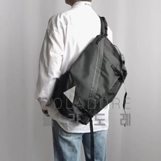 셀린느트라이앵글백