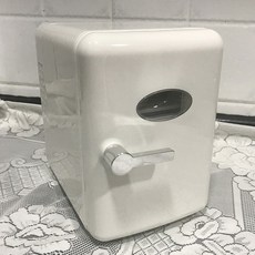  미니 USB 냉장고 휴대용 쿨러 컴팩트 냉장고 싱글 문짝 소형 냉장고 스킨 화장품 냉장고 자동차 및 가정용 4L, 8.white - AU 