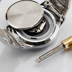 손목시계뚜껑열기