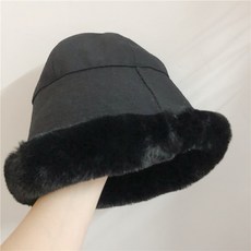 12a3e1fb5ed2a4264062bfe2b70b74ccc31244ddab01d12cc03a886aee00.jpg