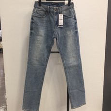 f8b260598aa4cbbce34f664a9e3c8ed6dae5289af95f904f8f2e0ff0f14a.jpg