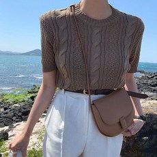 스튜디오톰보이니트