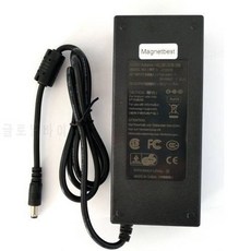 d46adfa2869890a9386bd12451148e387316967fb553769a0ea1c2f90e06.jpg