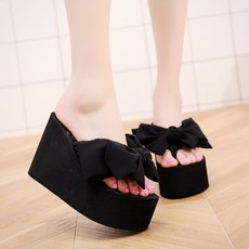 a77da4ab6de25834a588da3310a5abb15f08ebd022c6dd005d71946b7fdc.jpg