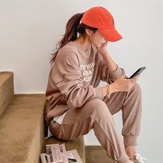 b9b692e6ed5ff9d811a327cda212ad919106dd446c0d6a2e1a7b5bb77a76.jpg