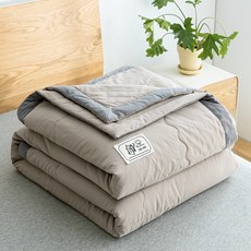 카키색이불