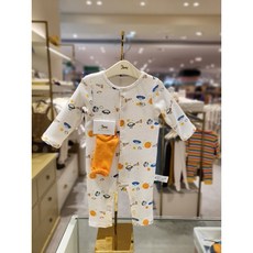 에뜨와겨울우주복