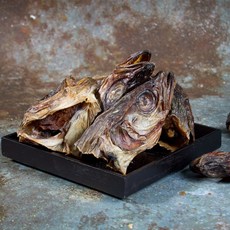북어머리 북어대가리 육수용 자연건조 300g 국내가공, 1개, 북어머리 300g