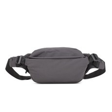 디올남자크로스백