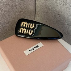 미우미우 명품미우미우 레터링 로고 메탈 헤어핀 5IF092 NERO 블랙 16 71671274