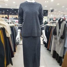 683b60210aa9e58fce27ed5c7f3aec935f76c6d2b5032e7ff5445aeb94cf.jpg