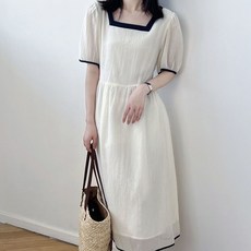 모몰라티 스퀘어 넥 반소매 퍼프소매 A라인 롱 원피스