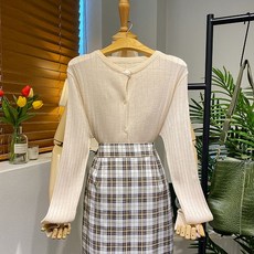 버니파우더제니가디건