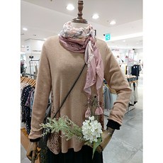 [써스데이아일랜드] 우븐 패치 프릴넥 풀오버 T196MSW132W