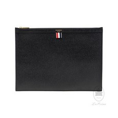 [톰브라운] [THOM BROWNE] 블랙 페블 그레인 라지 클러치 MAC020L0019