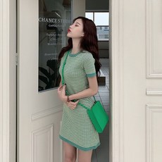 fe12334cb9baf335b17ac4b175af42c7e7650e119853d5fd44a17a3c651a.jpg
