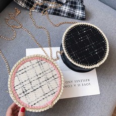 ab60b018286cc017387a81c61aae8fecd93e2c329d3caeaced13c18ddb9b.jpg