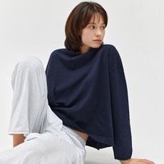 멜빈 라운드 여성 긴팔 티셔츠 이너 레이어드 면티 네이비
