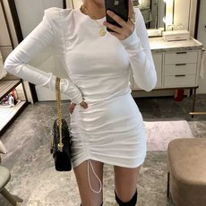 0a518e68e474cd155121bd800faa3024fec199e625dd31bbad4e7d2c5415.jpg