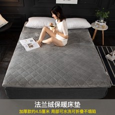 4f42d869d3ea587fcce19d233b87dd5221ee89195262bd93a65f7f3debfd.jpg