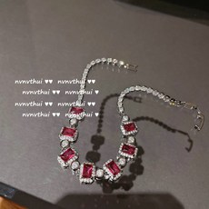 피죤블러드귀걸이