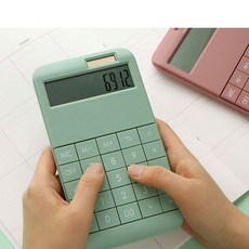 귀여운데스크테리어