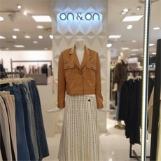 온앤온크롭자켓