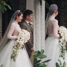 [해외] 화이트 진주 웨딩 베일 Tulle Long Ivory Bridal Veil 빗 웨딩 액세서리와 함께 한 레이어 신부 파티 베일 3M 길이