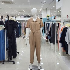 꼼빠니아점프수트