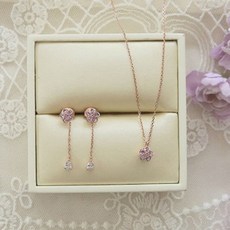 클루(CLUE) 철산점 *특가세일중!!* 자수정 보라빛컬러 봄착장에 찰떡궁합! 포인트 플라워 핑크골드 귀걸이 목걸이세트