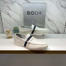 소다 가볍고 편안한 남성 캐쥬얼 로퍼