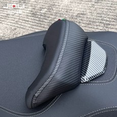 아이맥스125 허리받침대 요추받침 등받이 블랙 카본