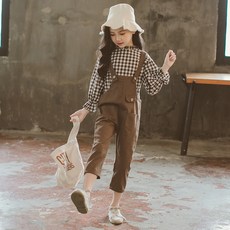 c589cb3222fb9a9b567adc505218b9c00fc44c83e7781e6595b6c2612b30.jpg
