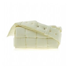 보테가베네타패딩테크카세트백