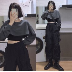 워크웨어바지 카거팬츠 미녀 겹치다 입다 눈길을 끄는 하이웨스트 크롭 짧은 맨투맨 나시 블랙 춤추다