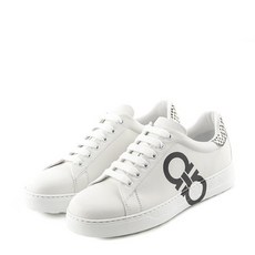 페라가모여성스니커즈