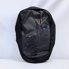 아더에러크로스백