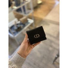 7d884f4a2c7b05cc6c9014073c95a02db1268a9c0b42783f9c4c1eda9f49.jpg