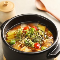 봄 제철 향 가득 냉이된장찌개 2인분 밀키트 +된장소스 2팩 4인분 간편조리, 1개, 300g