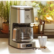커피메이커 Electrolux/ECM7804S커피기계 가정용 상업용 전자동 아메리카노, T01-은색