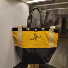 비비안웨스트우드쇼퍼백