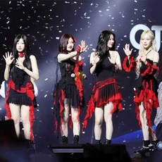 에스파 아이돌 무대의상 드라마 뮤비 세트 촬영 공연 무대