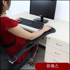 c913317c7acf1427144d94fe9fcb8af00247fa001e733e1bd92a97f4ce5c.jpg