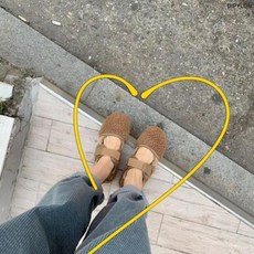 DIPYLON 여성 양털 뽀글이 러블리 샌들