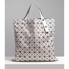 BAO ISSEY MIYAKE 바오바오이세이미야케 BB18AG043 40 프리즘 토트백