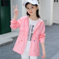 8fae932201cb664af5a5db6a0d42209cb498b87de5807a6f50a90a513060.jpg